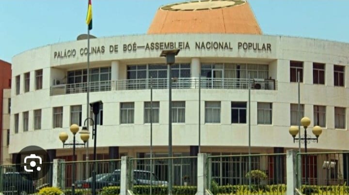 Referendo: 5 partidos denunciam vazio de debate democrático
